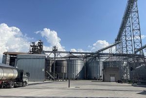 Фото елеватора Perlyna Podillia - компанія Naukovo-vyrobnycha Ahrofirma Perlyna Podillia - Хмельницька область - AgroPost