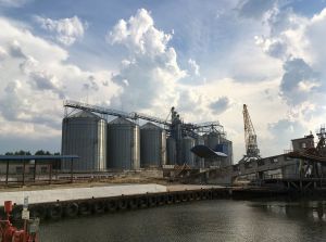 Фото елеватора Ukrrichflot (Dnipro) - компанія Sudoplavna kompaniia UKRRIChFLOT - Дніпропетровська область - AgroPost