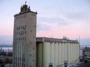 Фото елеватора Dnipromlyn - компанія DMK Dnipromlyn - Дніпропетровська область - AgroPost