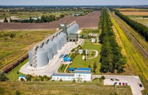 Фото елеватора Zolotoniska filiia NIBULONa - компанія SP NIBULON - Черкаська область - AgroPost