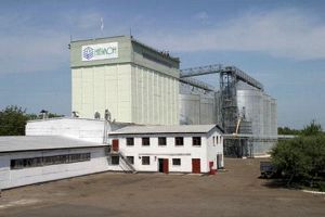 Фото елеватора Vradiyivskyy ahrokombinat NIBULONa - компанія SP NIBULON - Миколаївська область - AgroPost