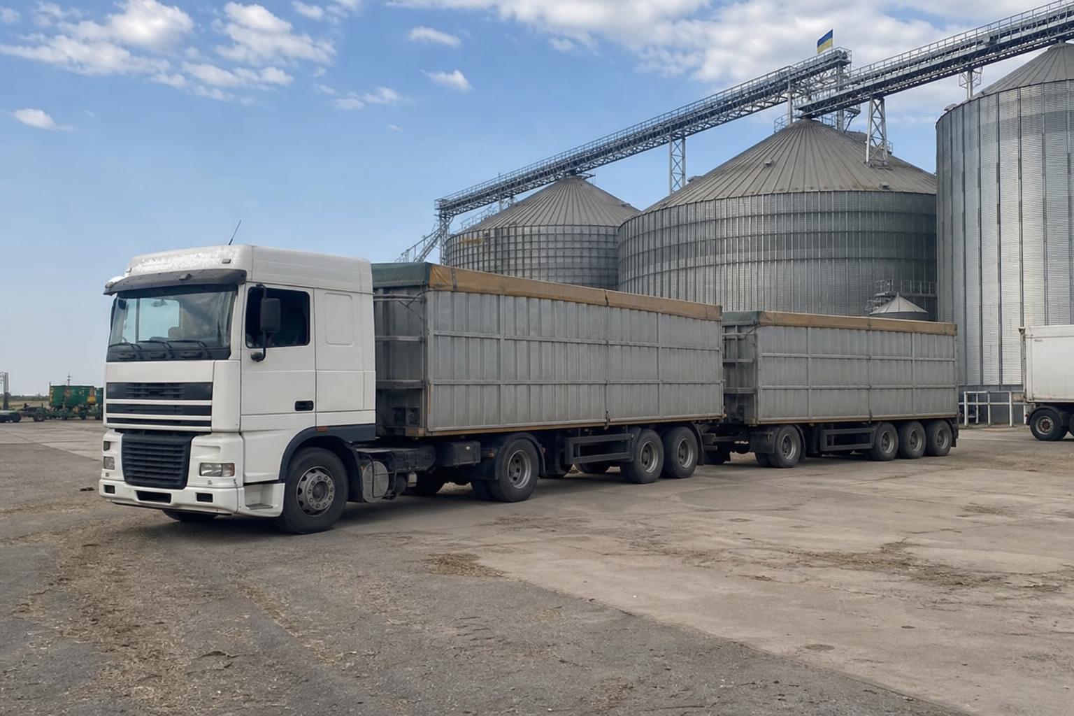 Grain Haulage Boosts Demand for Grain Trucks: What’s Happening with Grain Logistics