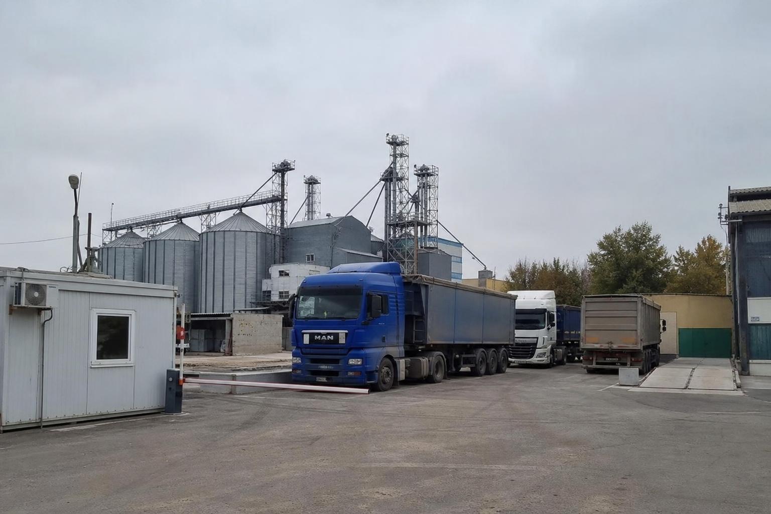 Аграрна логістика України: контроль на кордоні та дефіцит зберігання змінюють експортні маршрути