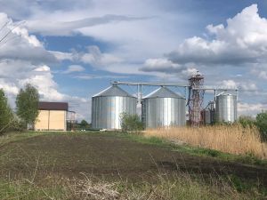 Фото елеватора Michurina+ - компанія MAER. UKRAYiNSKA BOBOVA KOMPANIIa - Одеська область - AgroPost