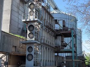 Фото елеватора Interzernokom - компанія Interahroinvest- 2007 - Київська область - AgroPost