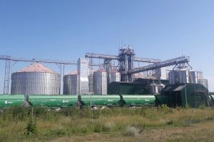 Фото элеватора Urozay SFH: компания Selianske (Fermerske) hospodarstvo Urozay: Сумская область