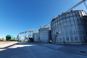 Фото елеватора P'iatydni (Ivanychivskyy elevator) - компанія P'iatydni - Волинська область - AgroPost