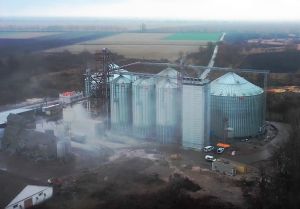 Фото елеватора Mahnat APK - компанія Ahropromylova kompaniia Mahnat - Чернігівська область - AgroPost