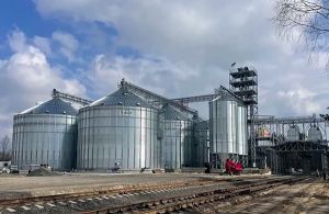 Фото елеватора P'iatydni (Iahodynskyy elevator) - компанія P'iatydni - Волинська область - AgroPost