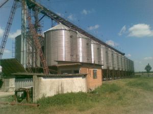 Фото елеватора Berezanskyy pererobnyy zavod (BZK Hreyn) - компанія BZK Hreyn - Київська область - AgroPost