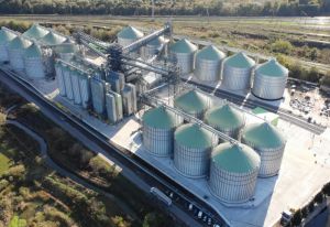 Фото елеватора Vinnytskyy elevator Epitsentr - компанія Epitsentr Ahro - Вінницька область - AgroPost