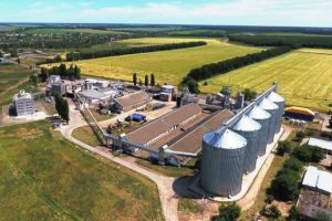 Фото елеватора Vidrodzennia (Holovanivskyy elevator Sanolta) - компанія Sunolta (Sanolta Hrup) - Кіровоградська область - AgroPost