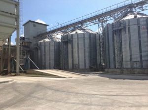 Фото елеватора DykankaMlyn - компанія FH Vatsi (TM Dykanske) - Полтавська область - AgroPost